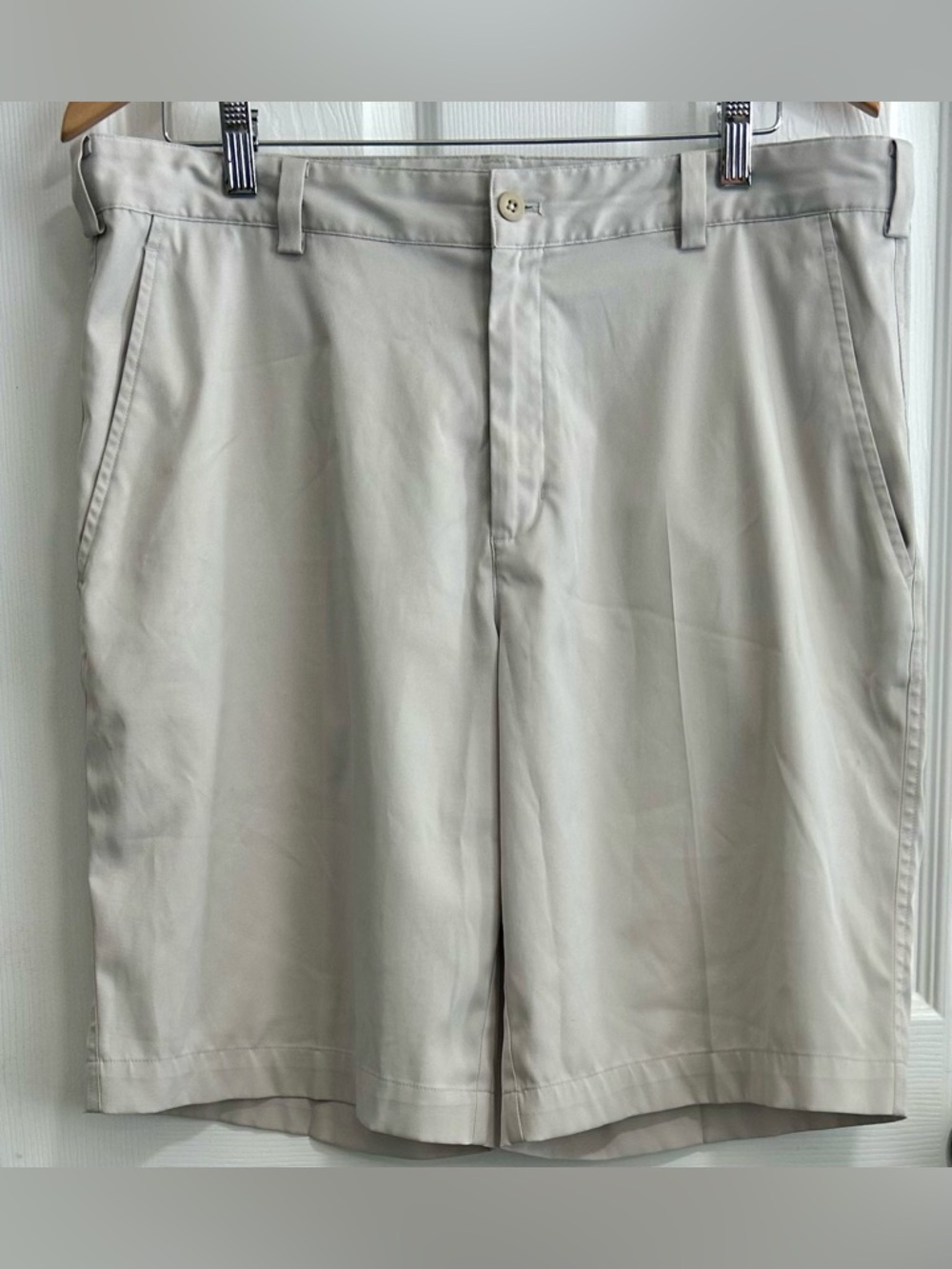 Nike Golf Fro-Fit Shorts Beige Size Waist 35